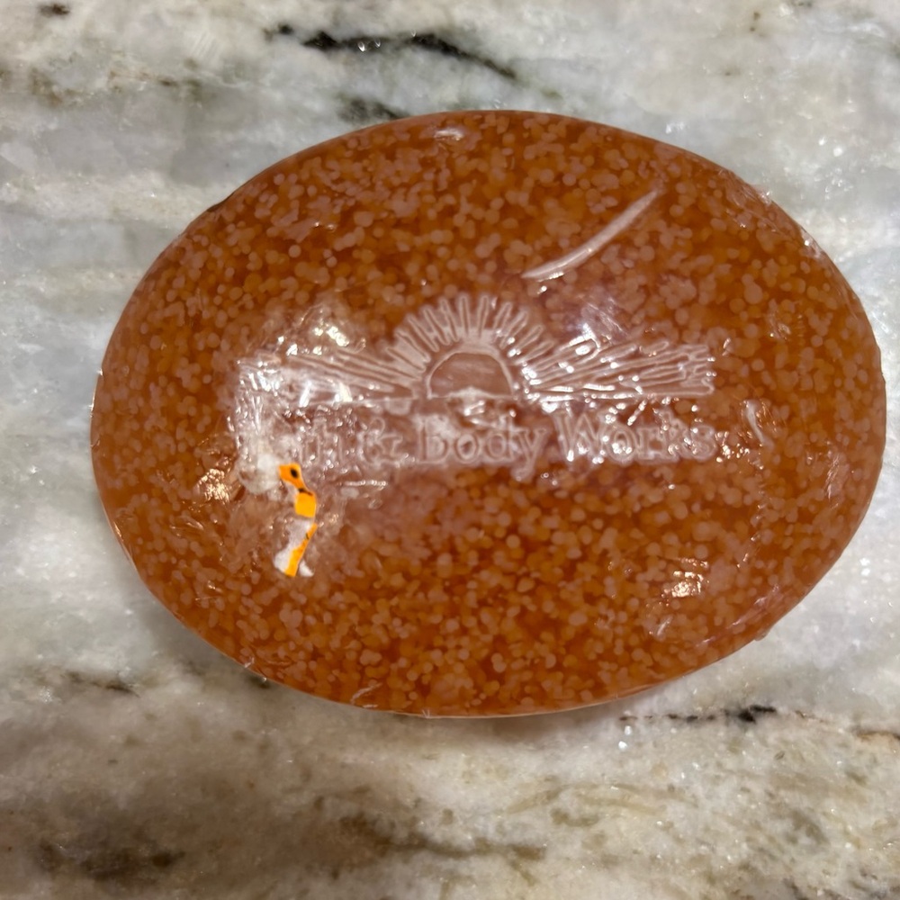 Bath & Body Works Vintage Glycerin Plumeria Bar Soap